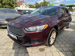 Ford Fusion foto 3