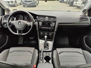 Volkswagen Golf foto 8