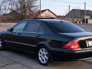 Mercedes S-Class foto 2