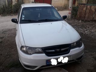 Daewoo Nexia foto 1