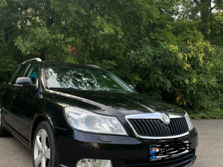 Skoda Octavia foto 2