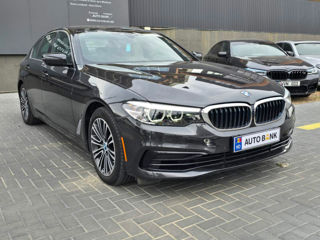 BMW 5 Series foto 1