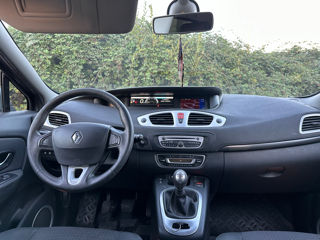 Renault Scenic foto 7