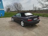 BMW 3 Series foto 5