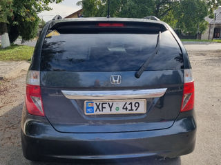 Honda FR-V foto 7