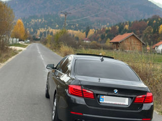 BMW 5 Series foto 3