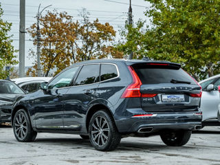 Volvo XC60 foto 2