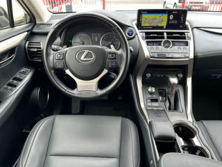 Lexus NX Series foto 8