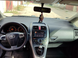 Toyota Auris foto 10