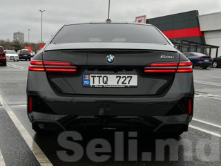 BMW 5 Series foto 6