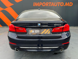 BMW 5 Series foto 6