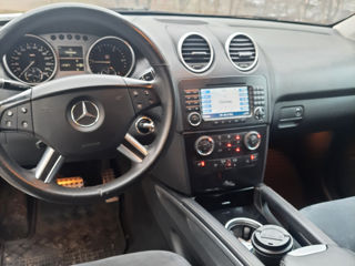 Mercedes M-Class foto 5