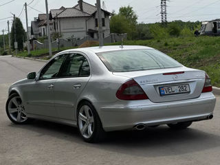 Mercedes E-Class foto 6