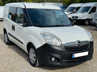 Opel Combo foto 2