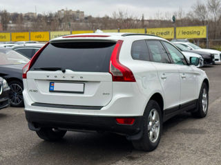 Volvo XC60 foto 6