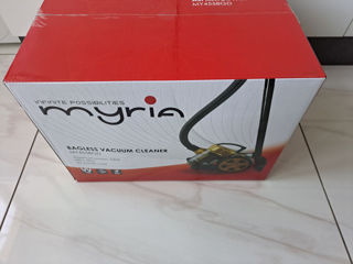 Aspirator fara sac "Myria" foto 4