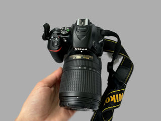 Vând aparat de fotografiat Nikon D5500 foto 1