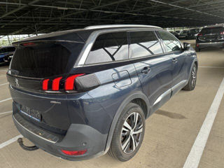 Peugeot 5008 foto 6