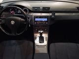 Volkswagen Passat foto 7