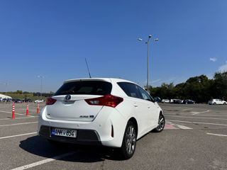 Toyota Auris foto 3