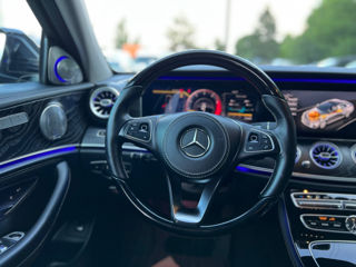 Mercedes E-Class foto 9