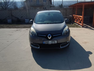 Renault Grand Scenic foto 6