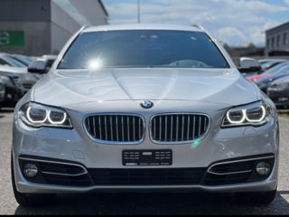 BMW 5 Series foto 2