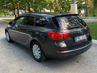 Opel Astra foto 4