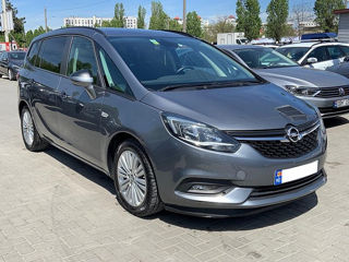 Opel Zafira foto 1