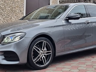 Mercedes E-Class foto 7