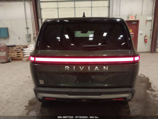 Rivian R1S foto 15