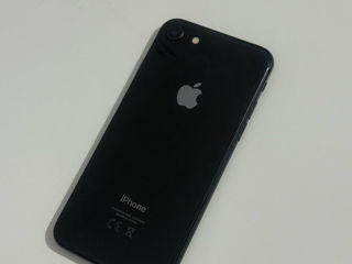 iPhone 8 64 gb foto 2