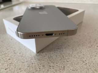 vind iphone 15 pro 256Gb Natural Titanium foto 2