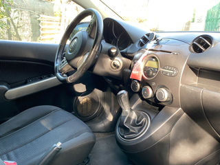 Mazda 2 foto 5