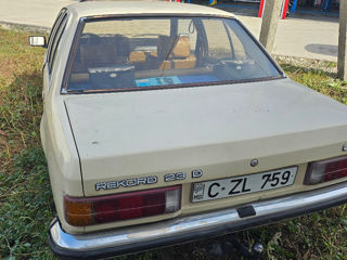 Opel Rekord foto 3