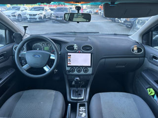 Ford Focus foto 10