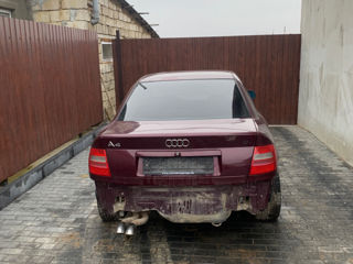 Audi A4 foto 4