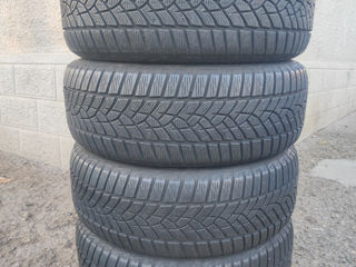 Продам четыре ската             Goodyear              215/60/16