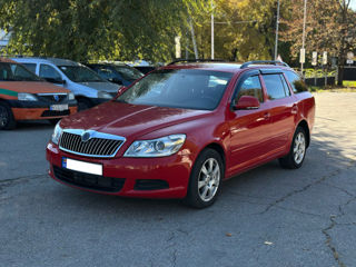 Skoda Octavia foto 2