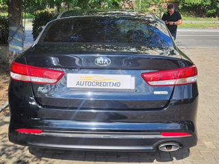 KIA Optima foto 6