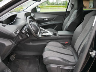 Peugeot 5008 foto 8