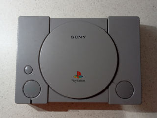 Продам PlayStation 1