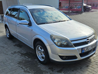 Opel Astra foto 2