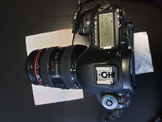 Продам срочно  Canon5D Marklll с обьективом foto 5