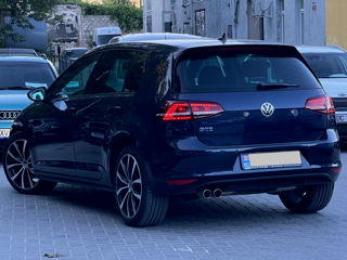 Volkswagen Golf foto 5