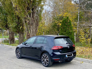 Volkswagen Golf foto 3