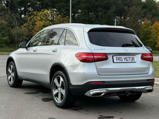 Mercedes GLC foto 6