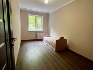 Apartament cu 3 camere, 59 m², 8 cartier, Bălți