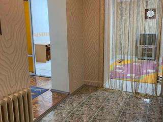 Apartament cu 3 camere, 60 m², Centru, Chișinău foto 3