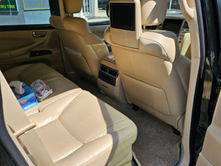 Lexus LX Series foto 10